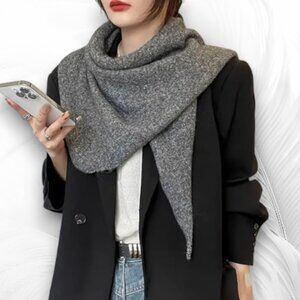 Gray Knit Triangle Scarf Shawl Soft Wool-Blend Wrap